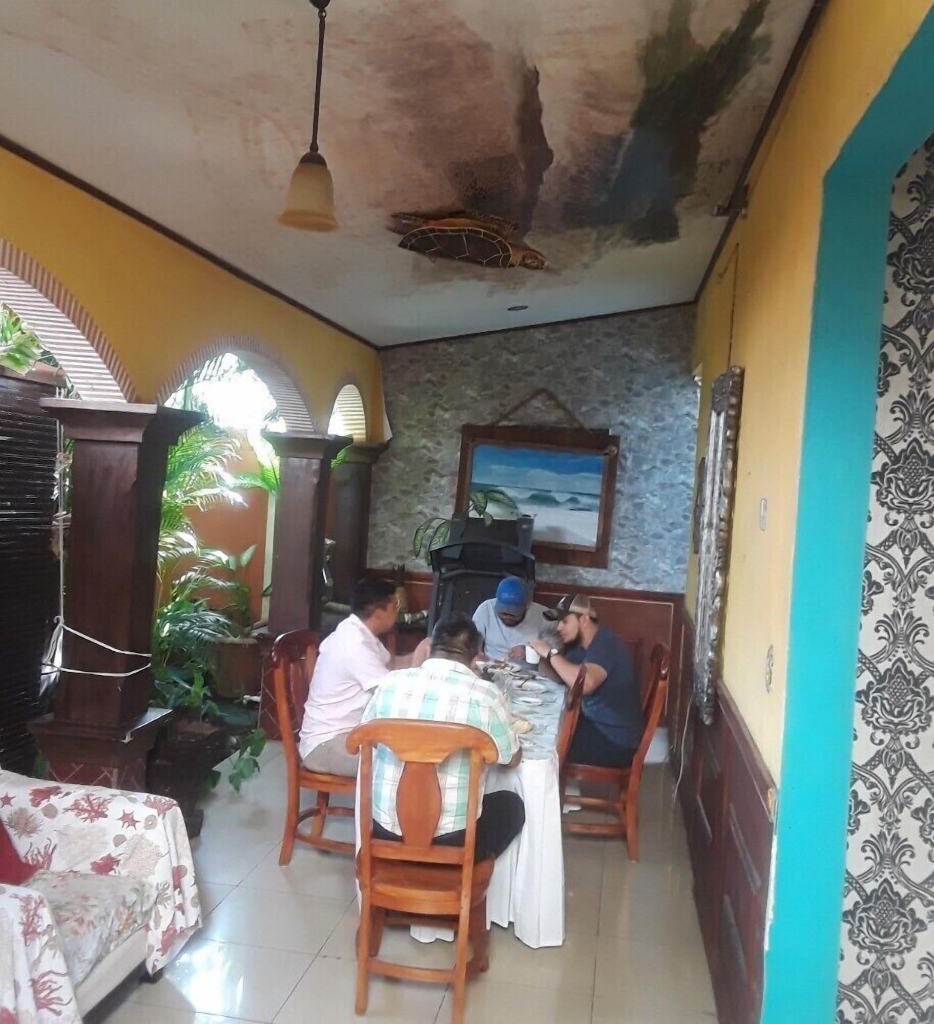 מנאגווה Hotel Aloha מראה חיצוני תמונה