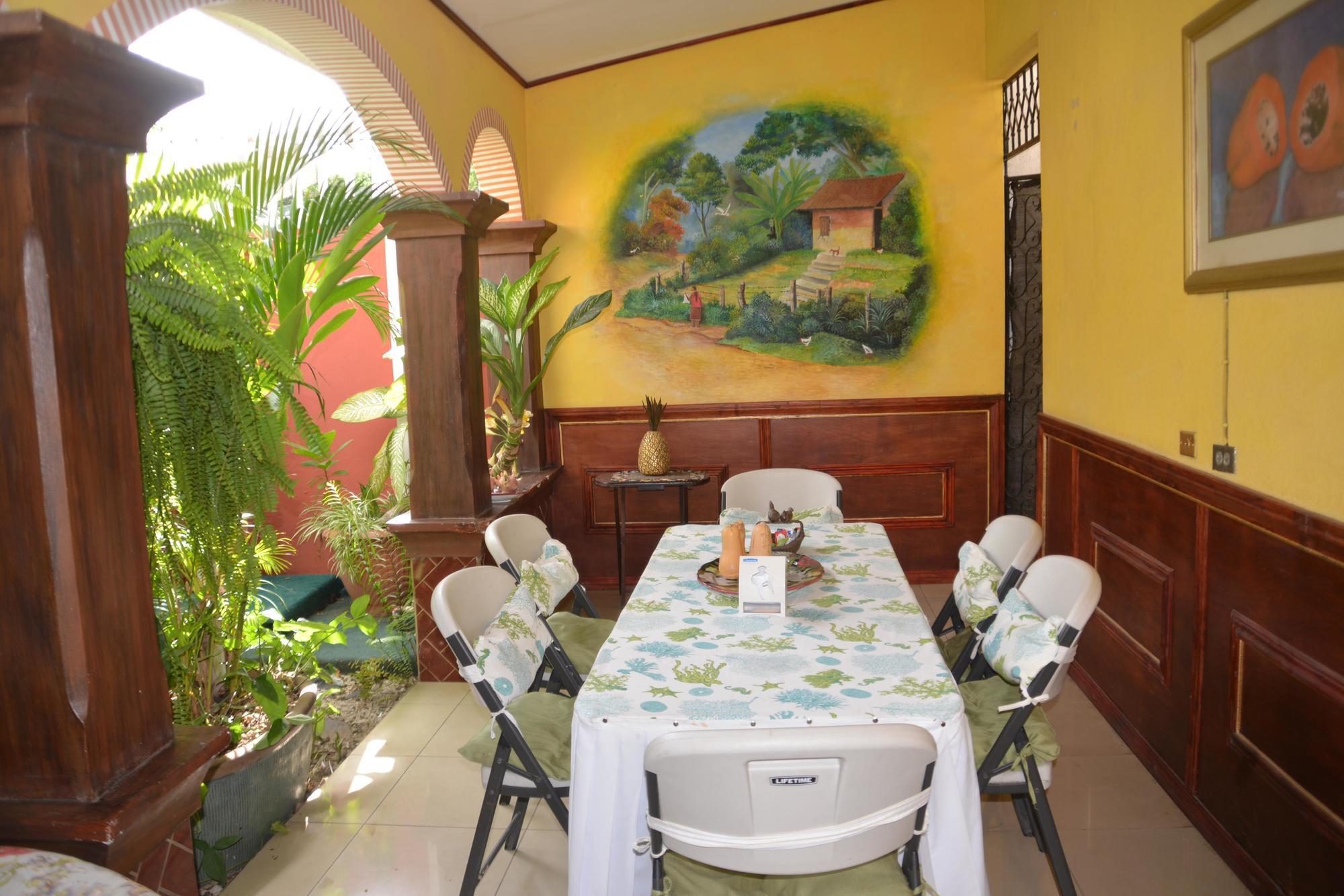 מנאגווה Hotel Aloha מראה חיצוני תמונה