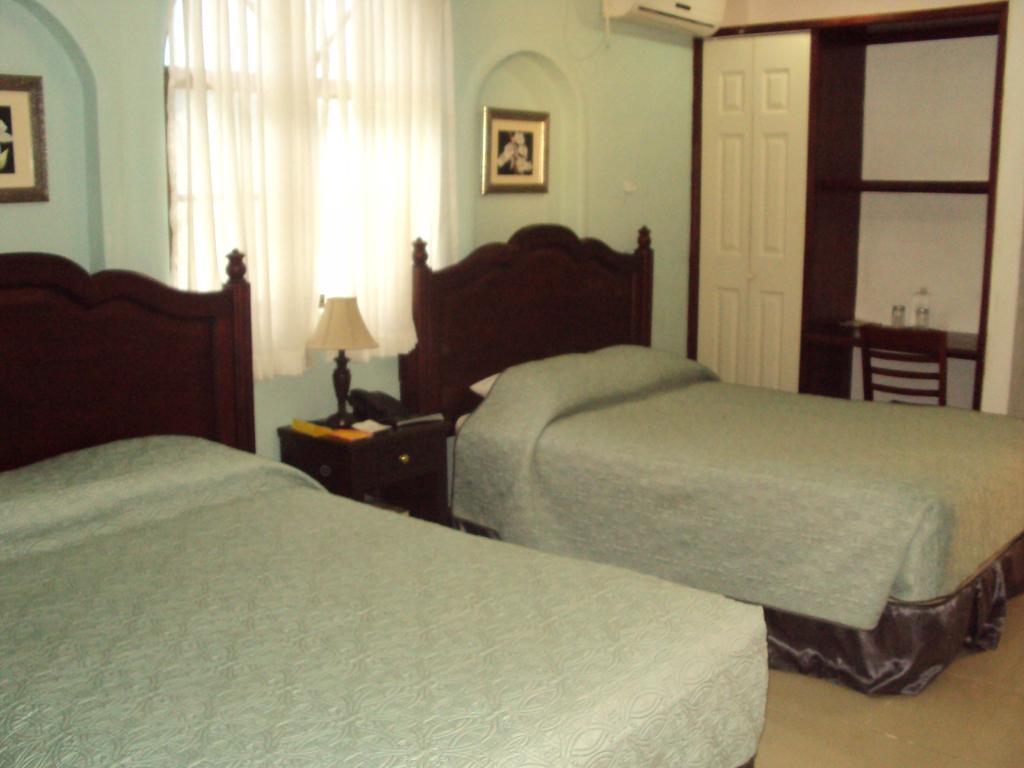 מנאגווה Hotel Aloha מראה חיצוני תמונה